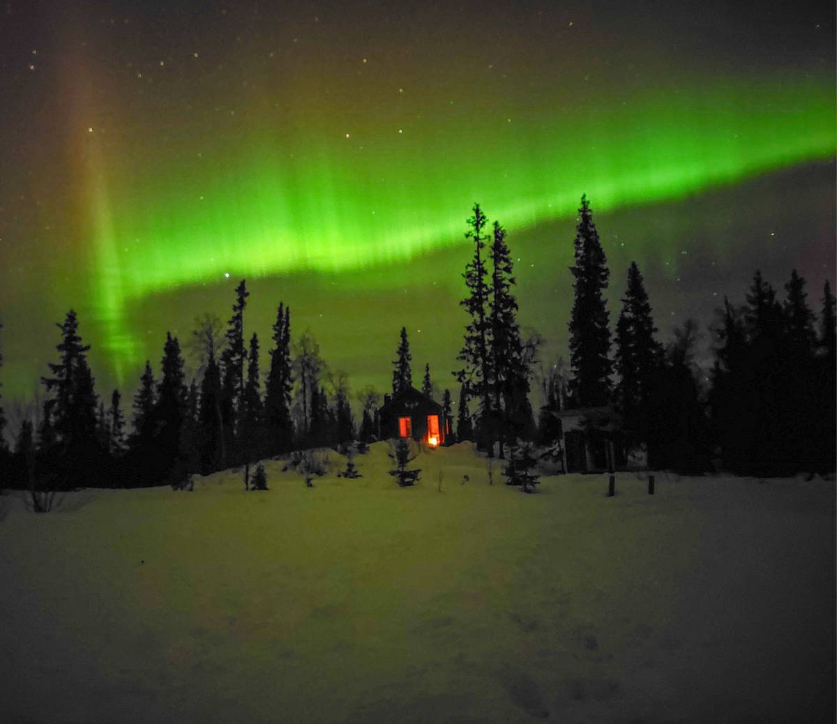 wildnis_huette_lappland_2025_nordlicht_01